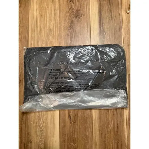 NWT! C&C California NORA Holiday Animal Embroidered Fleece Sweatshirt Size M - Picture 5 of 5